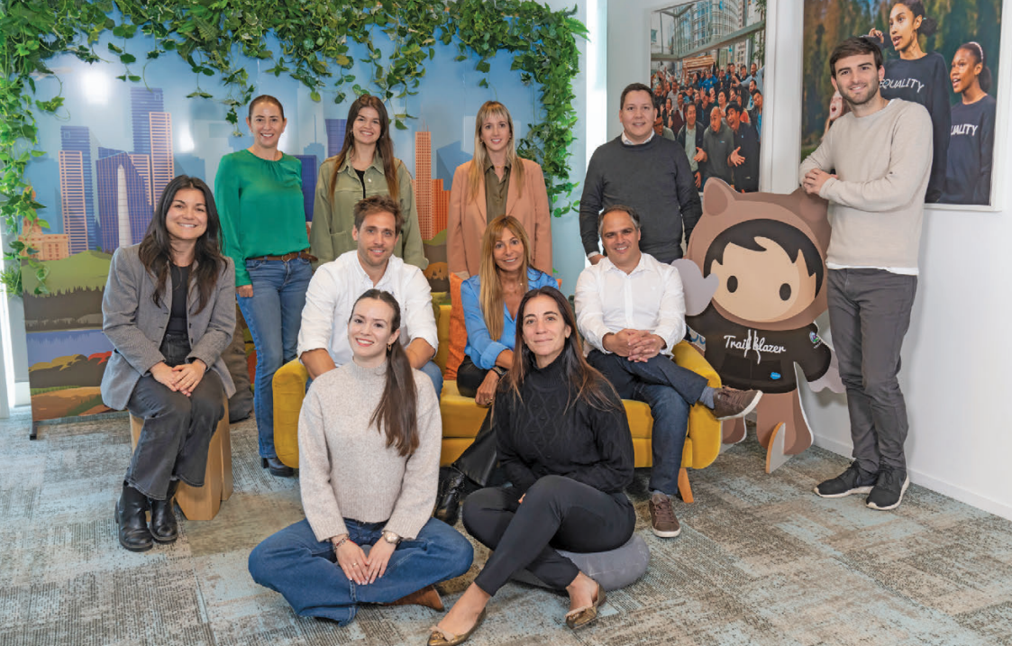 2025-MNC-Salesforce-Photo