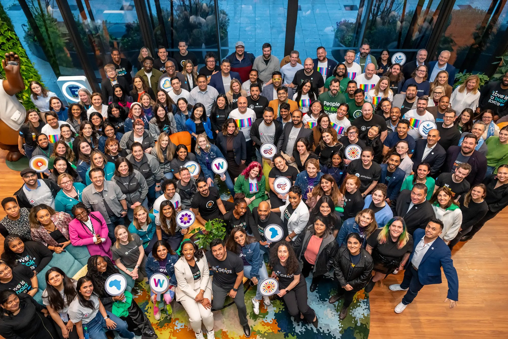 Salesforce-Company-Photo copia