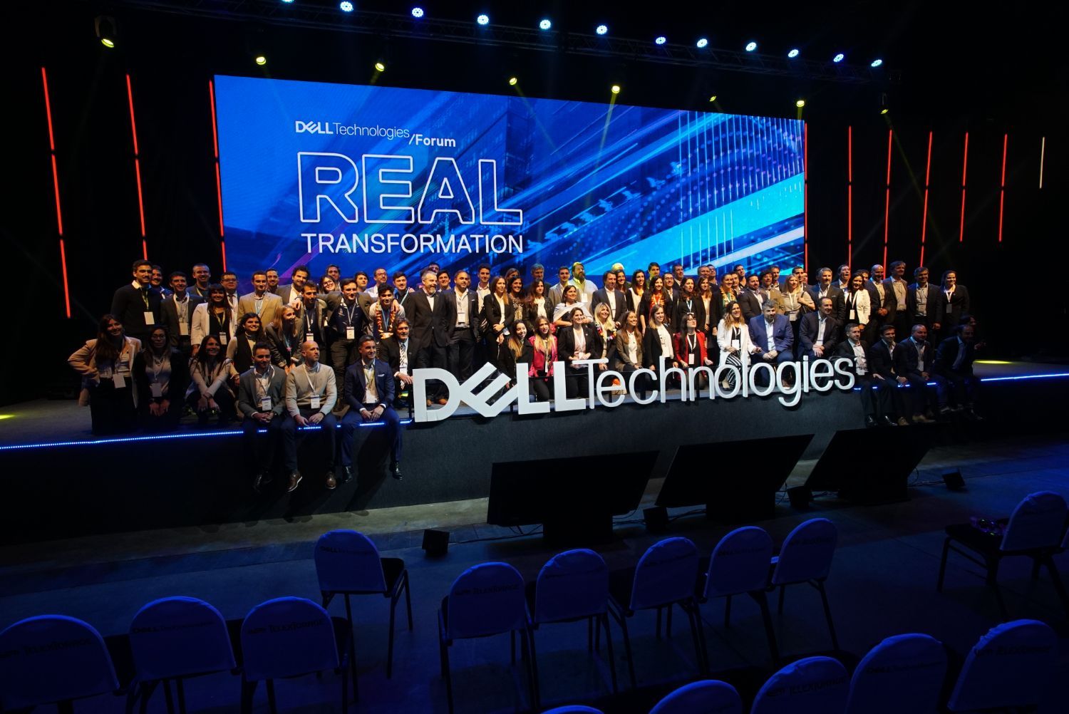 2022_Dell-Technologies-Latin-America-MNC-Company-Photo